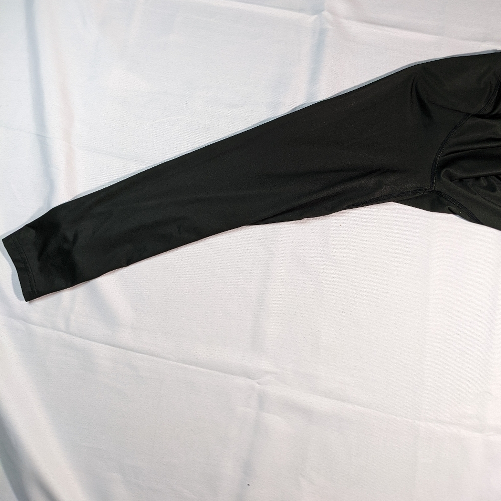 NIKE Dri-fit Black and Green Large Mens Shirt - Picture 10 of 10
